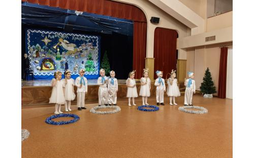 В Дошкольном лицее «Аккордик» состоялись рождественские утренники image 34