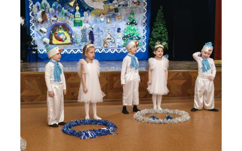 В Дошкольном лицее «Аккордик» состоялись рождественские утренники image 37