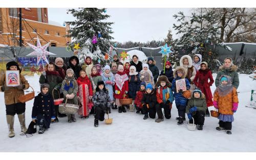 Протоиерей Андрей Алексеев о возрождении святочной традиции славления Христа на Святках (+ ВИДЕО!) image 1