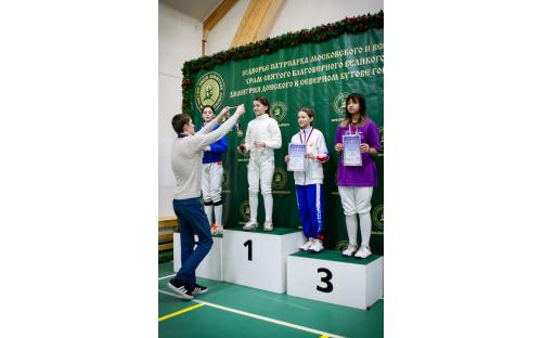 В спортивном комплексе «Восход» состоялся традиционный детско-юношеский турнир по фехтованию «Серебряная шпага» image 48